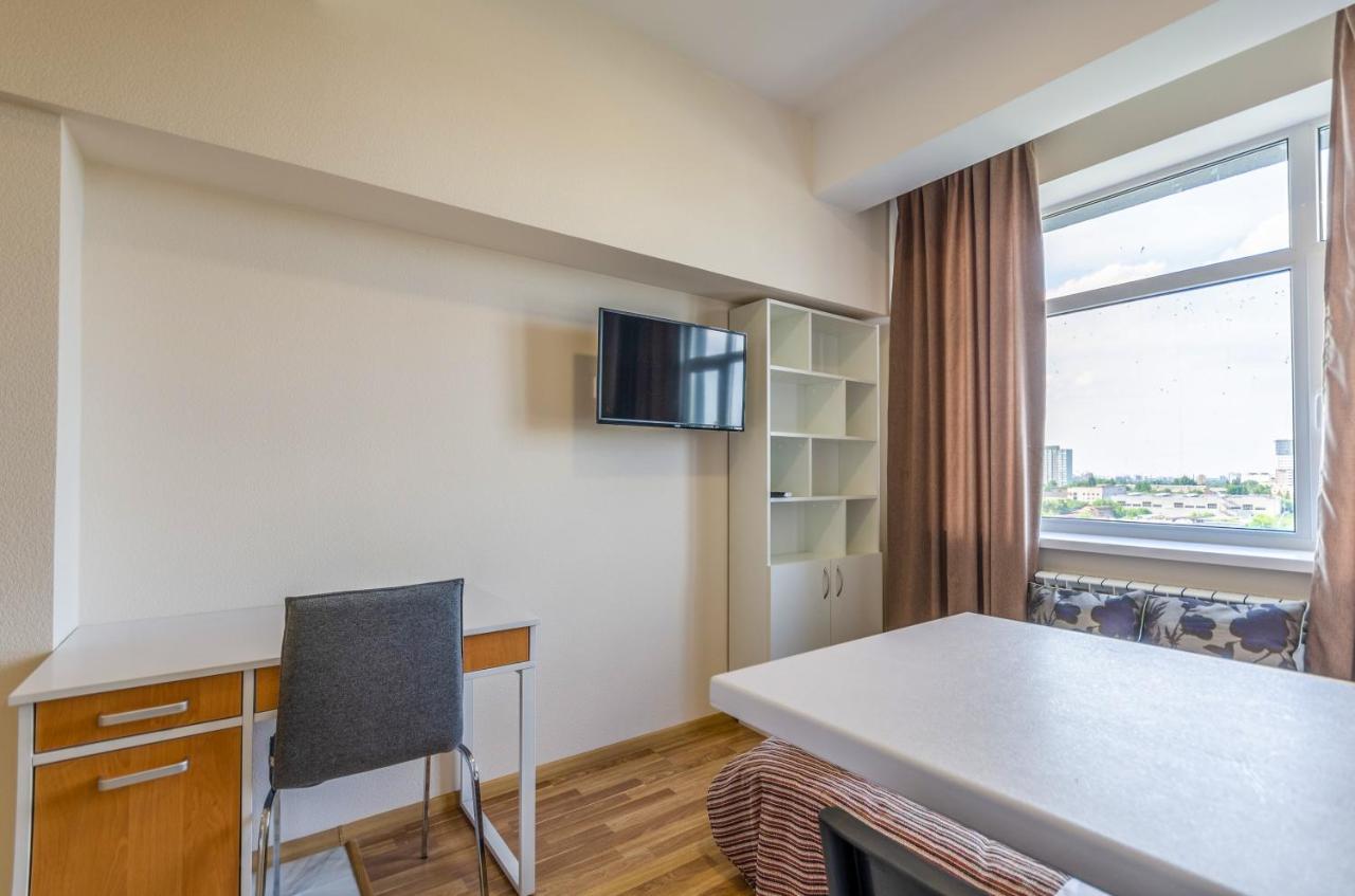 Home Inn Kiev Buitenkant foto