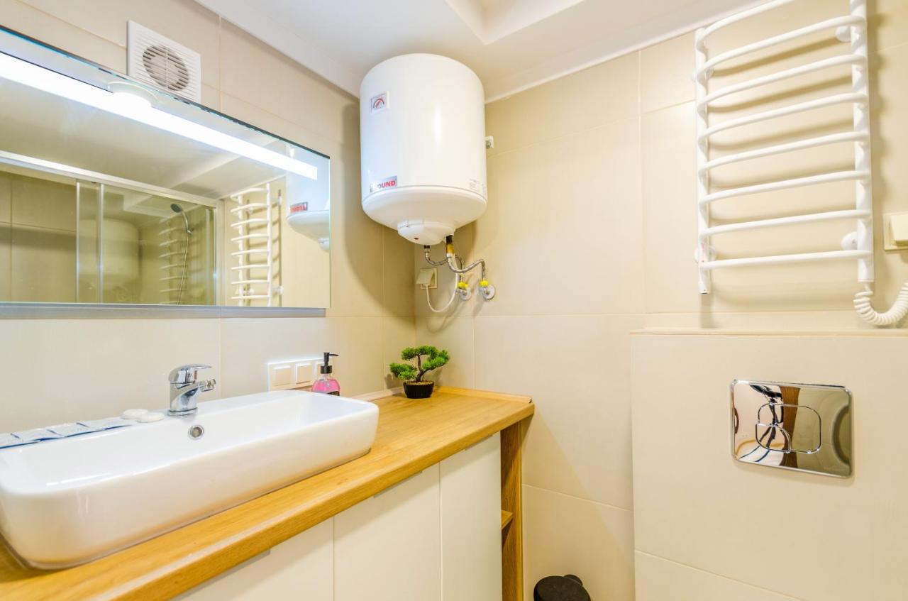 Home Inn Kiev Buitenkant foto